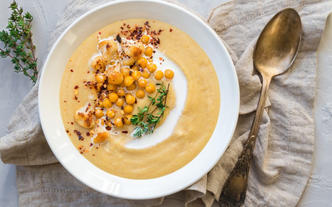 Simple, Healthy Roast Cauliflower Soup