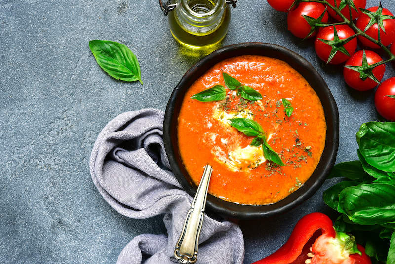 Roast Tomato, Garlic & Red Capsicum Soup